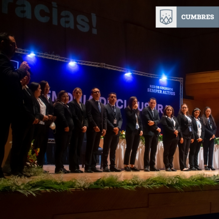 Docentes en Ceremonia de Clausura Cumbres Veracruz